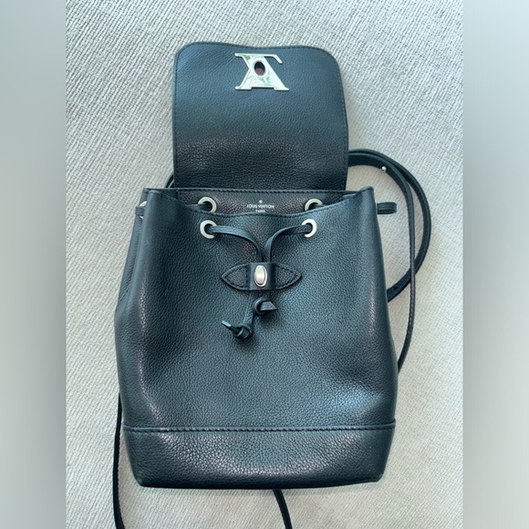 Louis Vuitton Lock Me Backpack - Picture 2 of 3